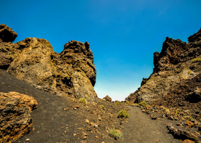 Für einen Rundblick: https://www.mike-tovar.de/fotos/fotografie/caldera-de-los-cuervos-volcan-el-cuervo/